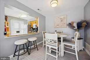 102B Sedgefield Dr, Mount Laurel, NJ 08054 - Photo 5