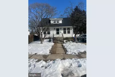 47 S Lippincott Avenue, Maple Shade, NJ 08052 - Photo 1