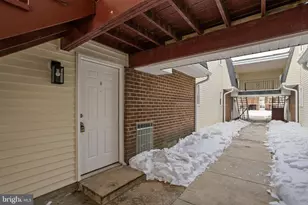 20-1 Florence Tollgate Pl, Florence, NJ 08518 - Photo 5