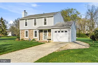 10 Carlyle Drive, Wrightstown, NJ 08562 - Photo 3