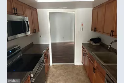 22 Roxborough Place, Willingboro, NJ 08046 - Photo 3