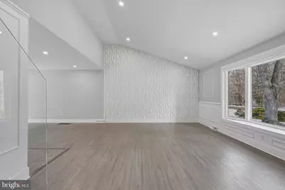 323 Parry Road, Cinnaminson, NJ 08077 - Photo 9