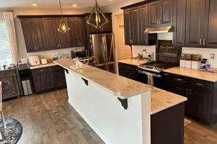 11 Beechwood Ave, Burlington Township, NJ 08016 - Photo 9