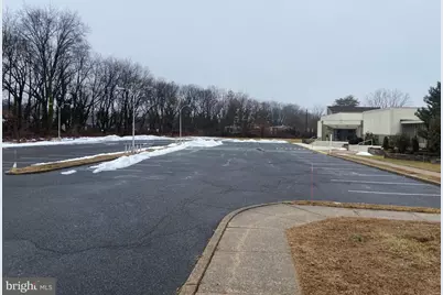 299 John F Kennedy Way #SANCTUARY, Willingboro, NJ 08046 - Photo 5
