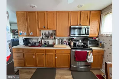 15 S Forklanding Road, Maple Shade, NJ 08052 - Photo 17