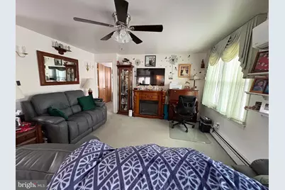 15 S Forklanding Road, Maple Shade, NJ 08052 - Photo 11