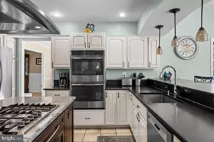 9 Wethersfield Dr, Medford, NJ 08055 - Photo 17