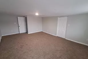 33 Mill St, Mount Holly, NJ 08060 - Photo 5