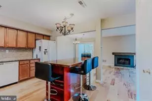 56 Viburnum Ln, Mount Laurel, NJ 08054 - Photo 7