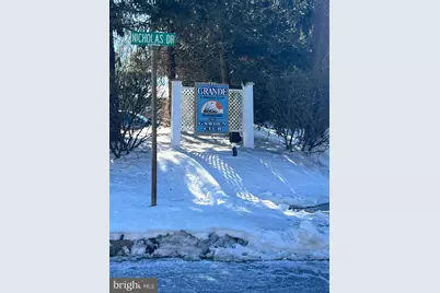 328 Nicholas Drive, Riverside, NJ 08075 - Photo 3