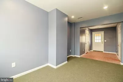 250 Warren Street, Beverly, NJ 08010 - Photo 13