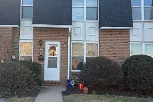 1032 Harbour Dr, Palmyra, NJ 08065 - Photo 1