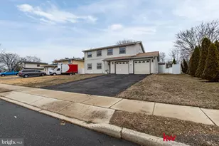 19 Nottingham Way, Eastampton, NJ 08060 - Photo 3