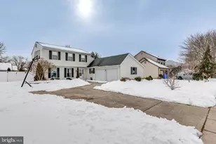 45 Stratford Ln, Mount Laurel, NJ 08054 - Photo 1