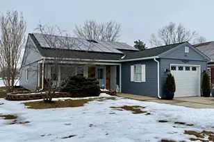 29 Marlborough Dr, Southampton, NJ 08088 - Photo 1