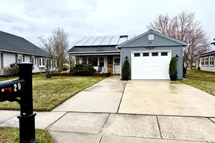 29 Marlborough Dr, Southampton, NJ 08088 - Photo 1