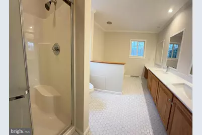 229 Washington Street, Fieldsboro, NJ 08505 - Photo 19