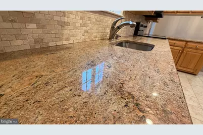 229 Washington Street, Fieldsboro, NJ 08505 - Photo 5