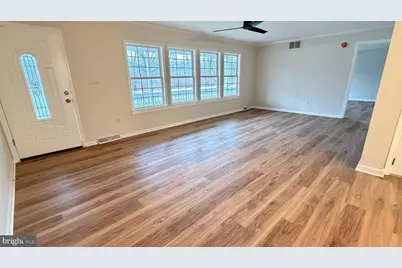 229 Washington Street, Fieldsboro, NJ 08505 - Photo 11