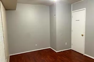 275 Green St, Beverly, NJ 08010 - Photo 15