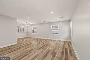 24 Pilgrim Ln, Willingboro, NJ 08046 - Photo 9