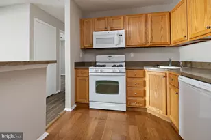 211 Woodhollow Dr, Marlton, NJ 08053 - Photo 13