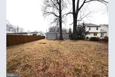 66 W Center Avenue, Maple Shade, NJ 08052 - Photo 19