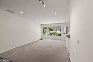 17 Goldenrod Ln, Marlton, NJ 08053 - Photo 9