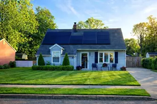 127 Dory Ct, Beverly, NJ 08010 - Photo 1