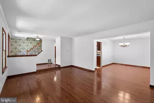 228 Meadow Dr, Mount Laurel, NJ 08054 - Photo 9