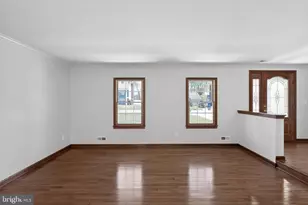 228 Meadow Dr, Mount Laurel, NJ 08054 - Photo 5