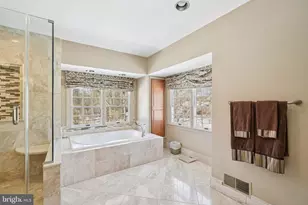 14 Daylily Dr, Mount Laurel, NJ 08054 - Photo 43