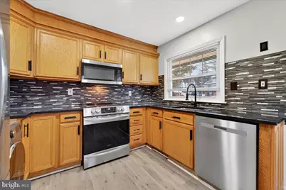 6 Sherwood Lane, Willingboro, NJ 08046 - Photo 5