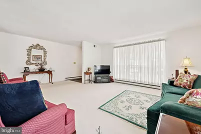 180 Buckingham Drive, Southampton, NJ 08088 - Photo 5