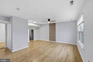 341 Clarkson St, Burlington, NJ 08016 - Photo 3