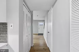 341 Clarkson St, Burlington, NJ 08016 - Photo 13