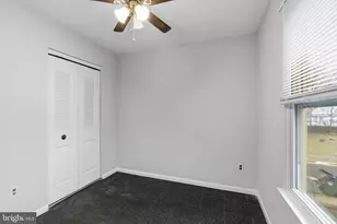 341 Clarkson St, Burlington, NJ 08016 - Photo 15