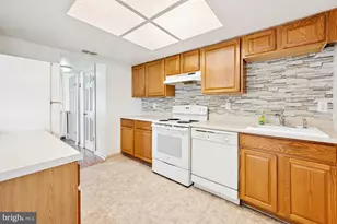 184 Rockland Dr, Willingboro, NJ 08046 - Photo 13