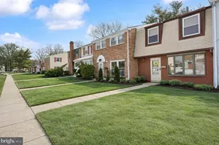 184 Rockland Dr, Willingboro, NJ 08046 - Photo 1