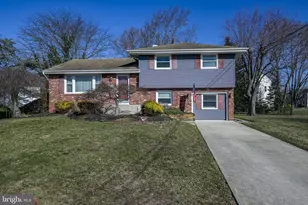 7 Walnut Dr, Burlington, NJ 08016 - Photo 35