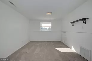 7 Walnut Dr, Burlington, NJ 08016 - Photo 23