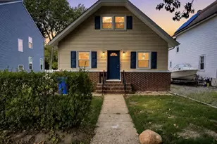 405 Elm Ave, Riverton, NJ 08077 - Photo 1
