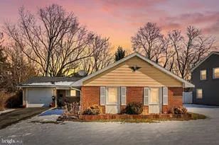 32 Millbrook Dr, Willingboro, NJ 08046 - Photo 1