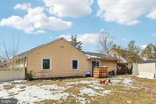 32 Millbrook Dr, Willingboro, NJ 08046 - Photo 37