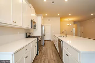 115 Congressional Ct, Moorestown, NJ 08057 - Photo 9
