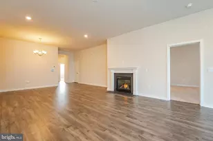 115 Congressional Ct, Moorestown, NJ 08057 - Photo 5