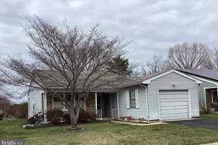 43 Kingston Way, Southampton, NJ 08088 - Photo 1