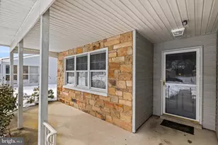 43 Kingston Way, Southampton, NJ 08088 - Photo 3