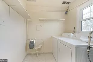 26 Elderberry Ln, Willingboro, NJ 08046 - Photo 7