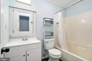 2 Bedford Ct, Mount Holly, NJ 08060 - Photo 15